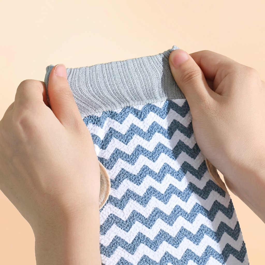 Beyond Beauty Co.™ RadiantRub™ Exfoliating Body Scrub Gloves